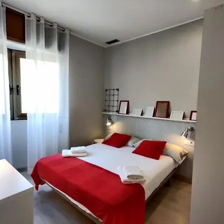 Fira Plaza Espana Apartment